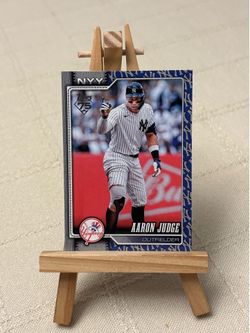 Aaron Judge Topps Team Logo Card YANKEES