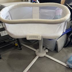 Halo Bassinet Swivel Sleeper