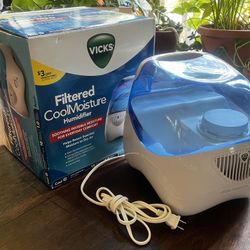 Vicks Filtered Cool Moisture Humidifier