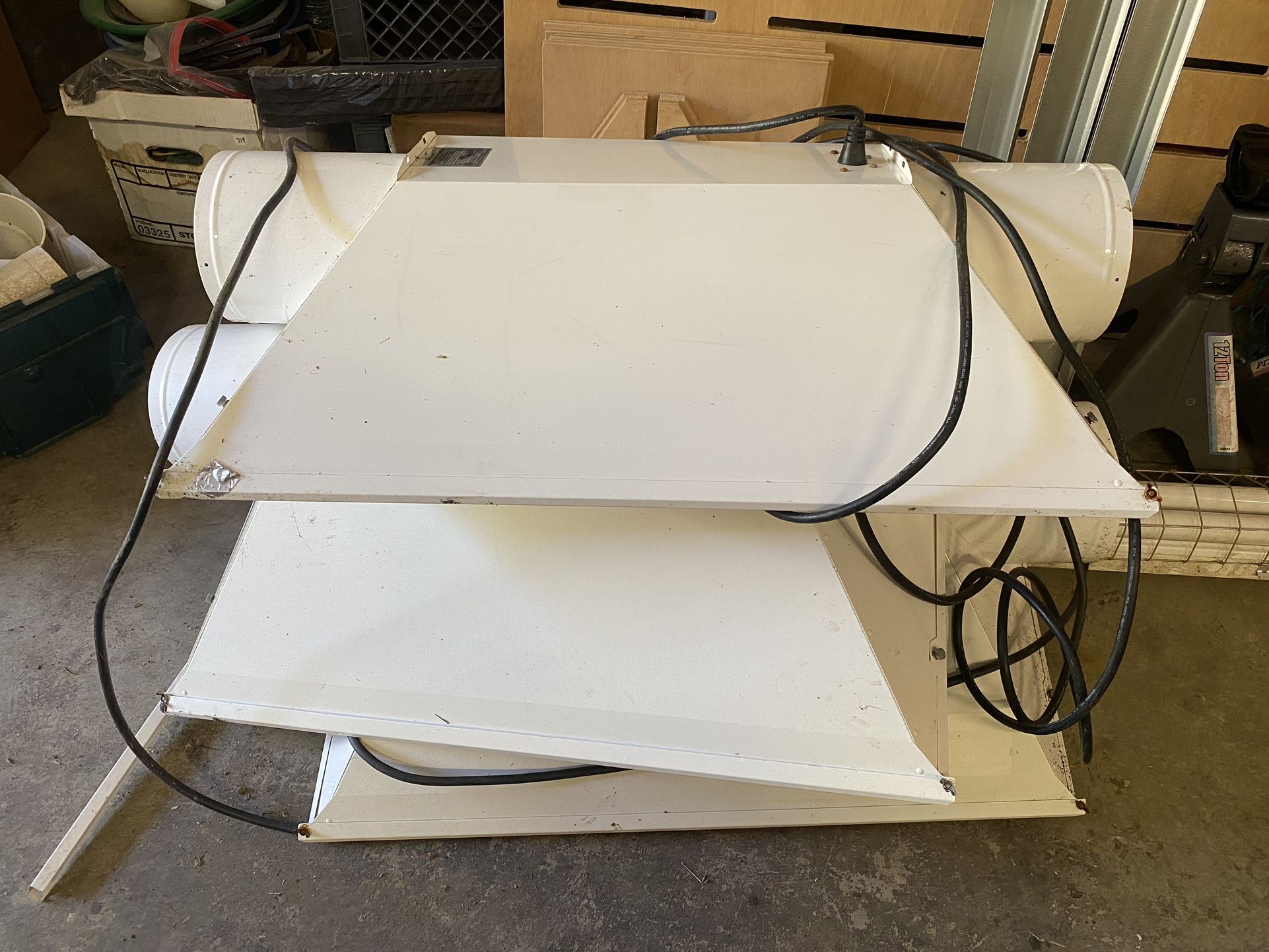 Grow Light Hoods 8” Magnum Xxxl