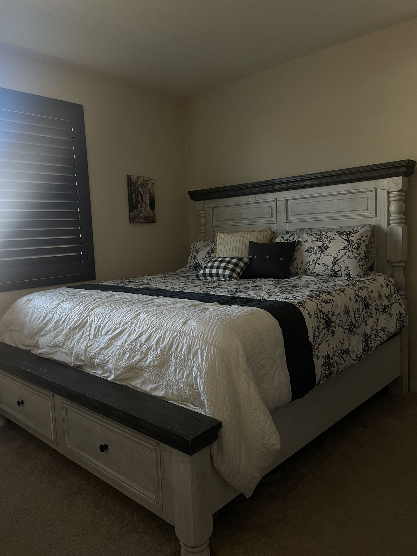 Remote Controlled Mattress And Head Board W Drawers