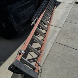 28ft Used Ladder
