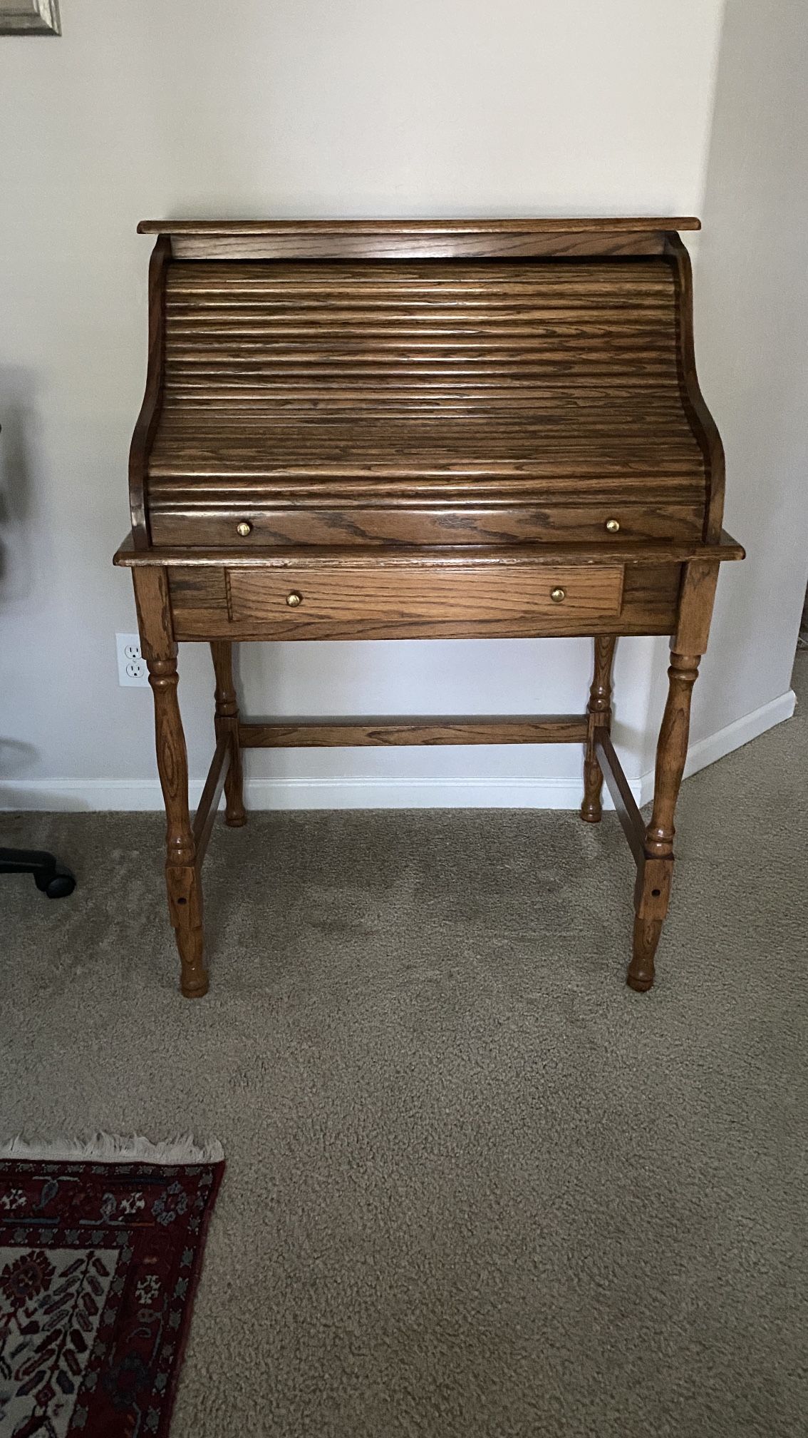 Vintage Wood Student Roll Top Desk/Secretary in Excellent Condition Heavy W/Beautiful Drawers