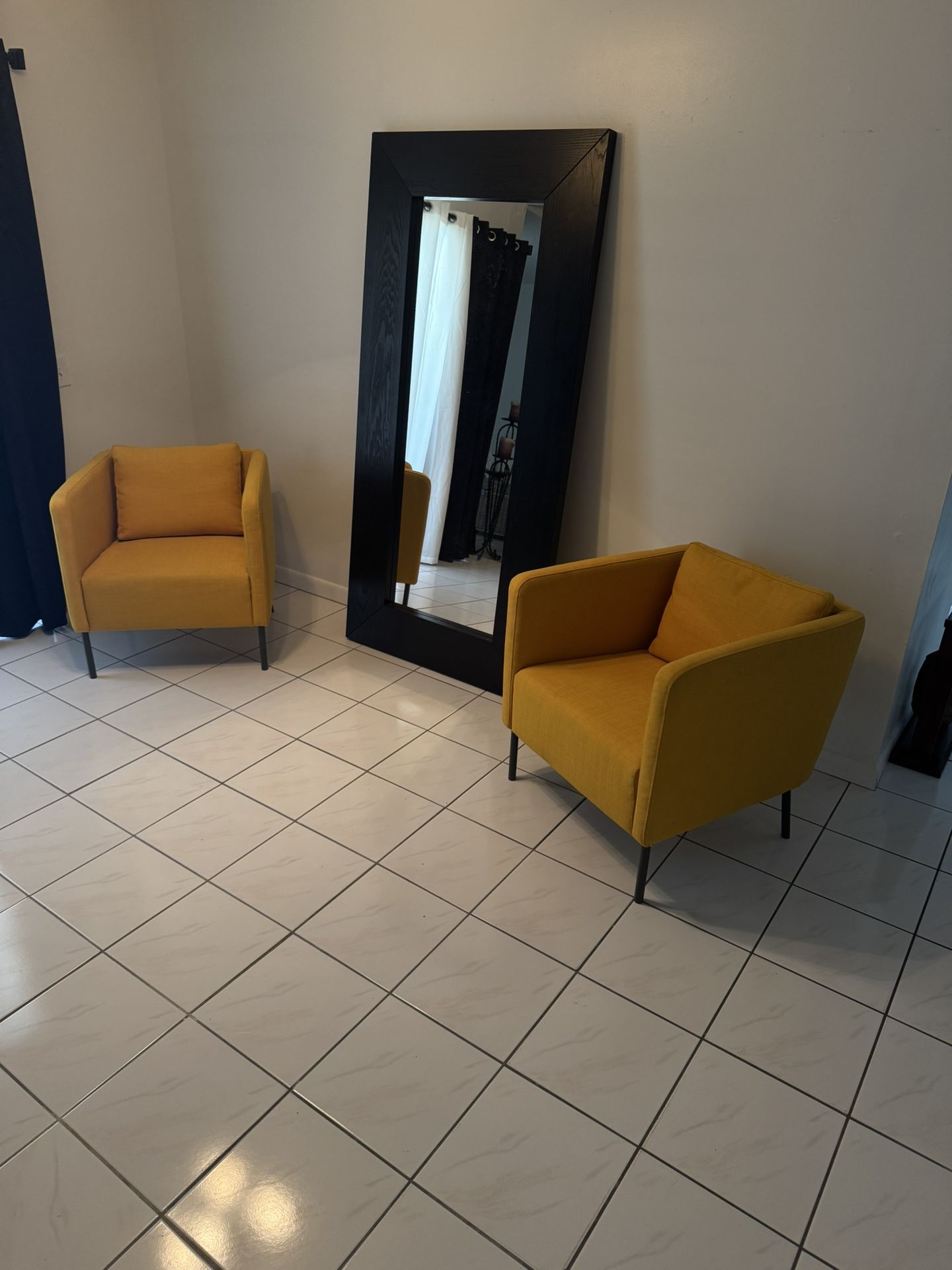 Accent Chairs Set of Two