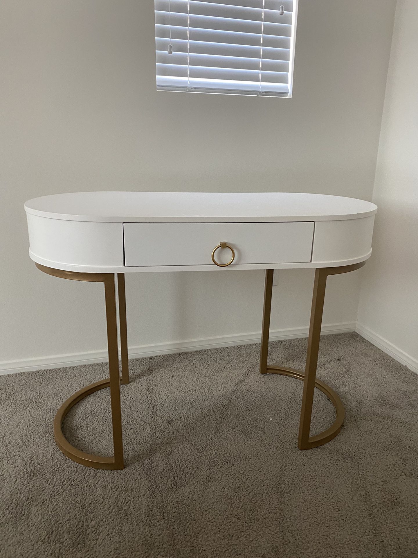 White with gold detailing desk