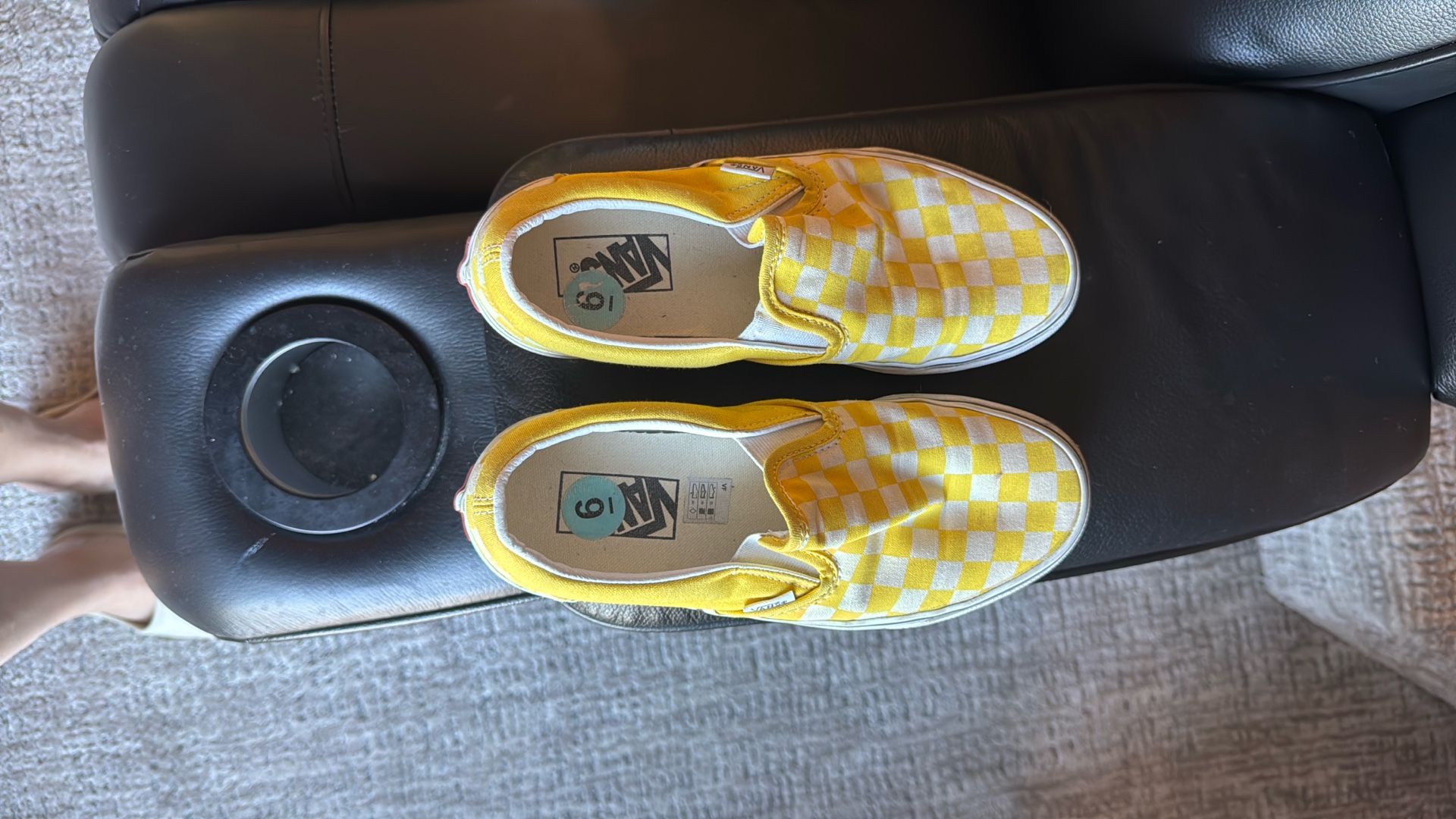 Vans Shoes- Size 6 Men/ 7.5 Women