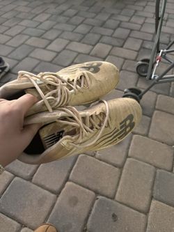 New Balance Metal Cleats