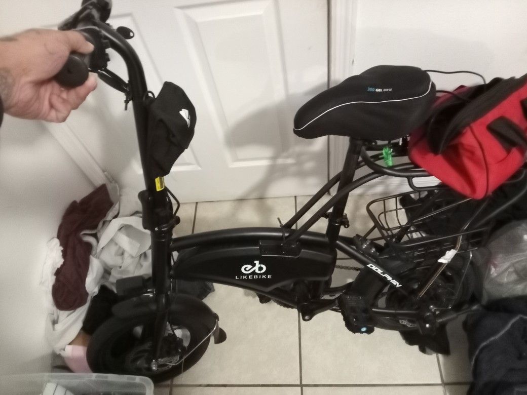 E Bike Lightly Used