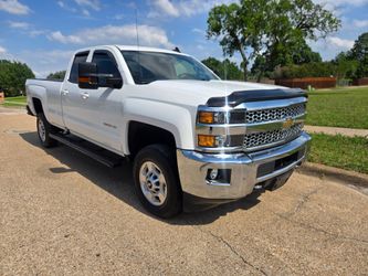 2019 chevy Silverado 2500hd  lt
