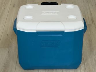 Coleman 50 Quart Cooler with Retractable Handle and Wheels
