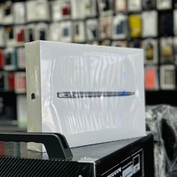 MacBook Air 13in M1 Chip