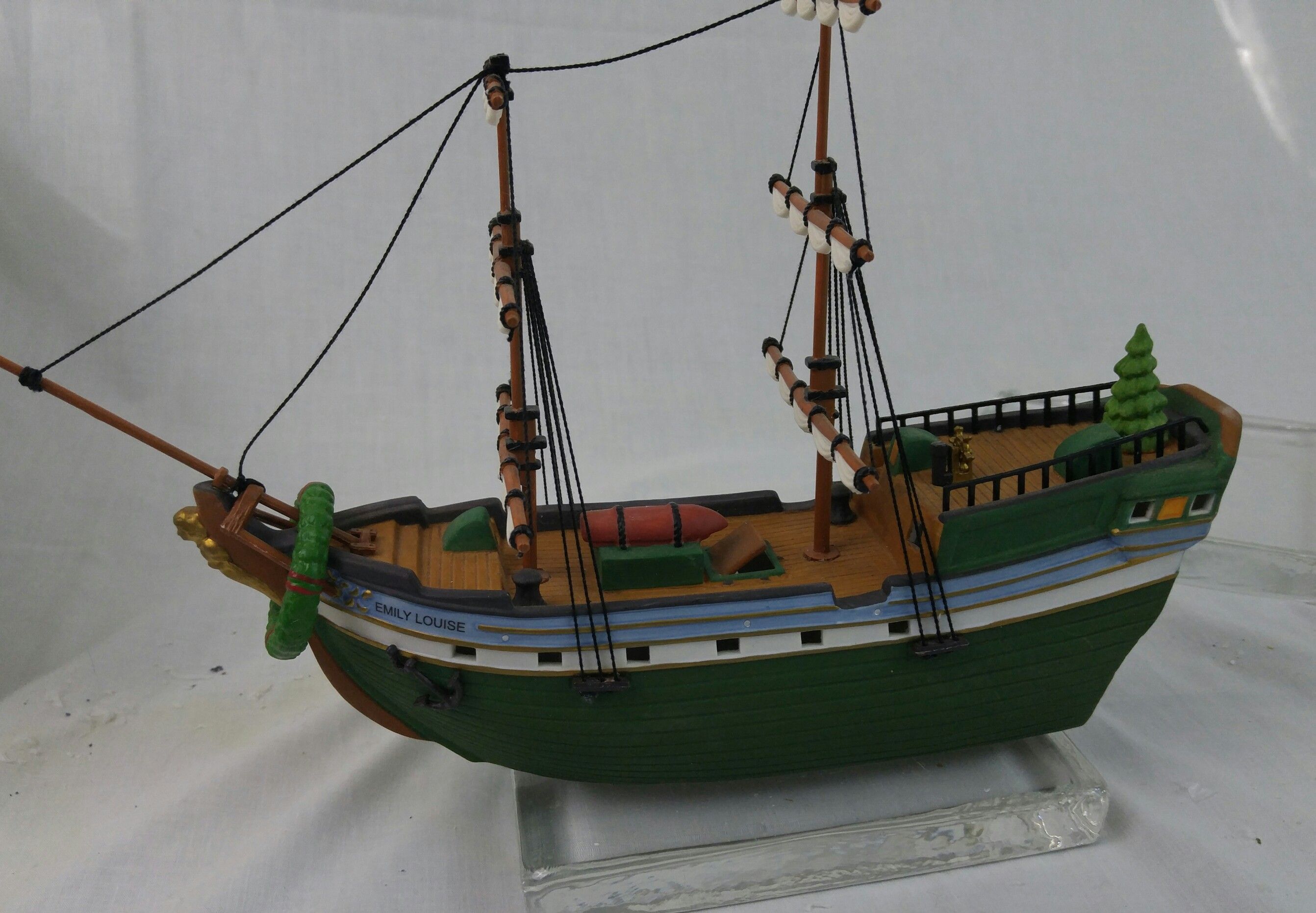 Dept 56 \