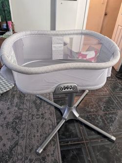 Halo BassiNest Swivel Sleeper