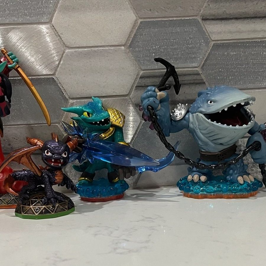 Skylanders Trap Team Crystals And Characters 