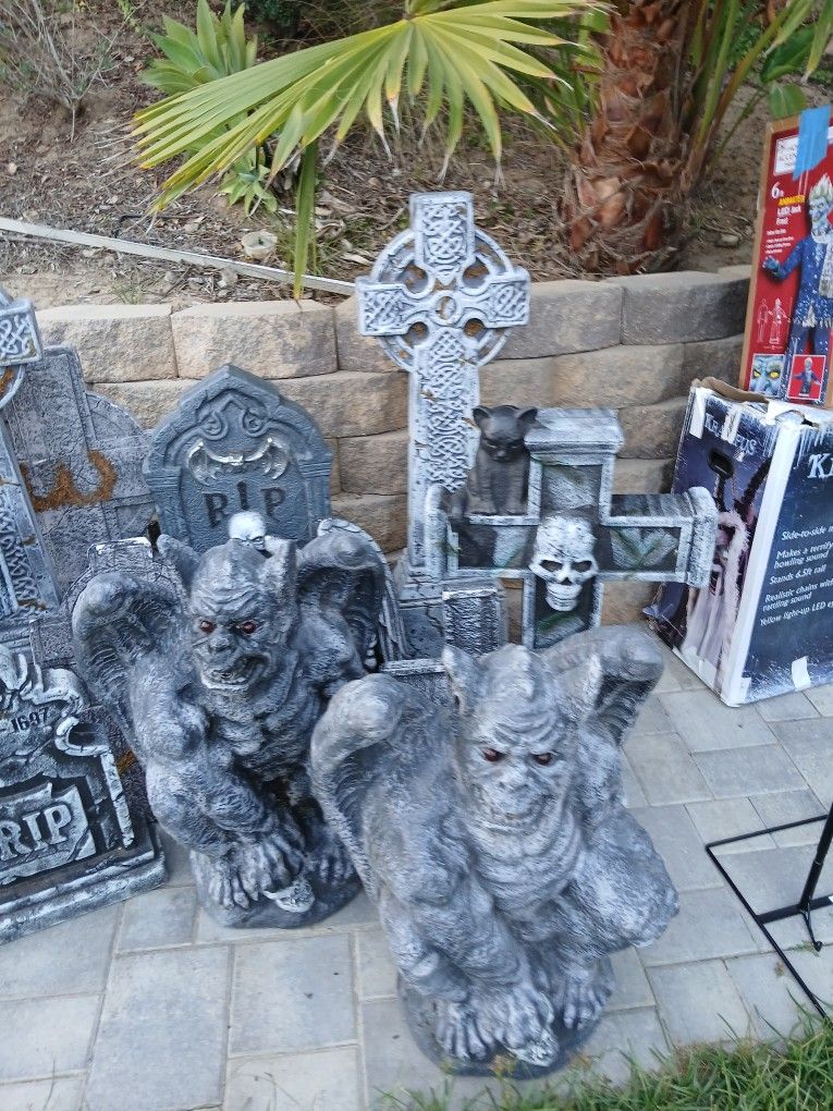 Halloween Decorations