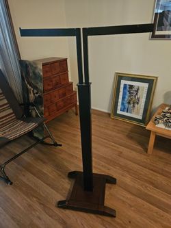 Metal and Wood "T" Clothing Display Rack
