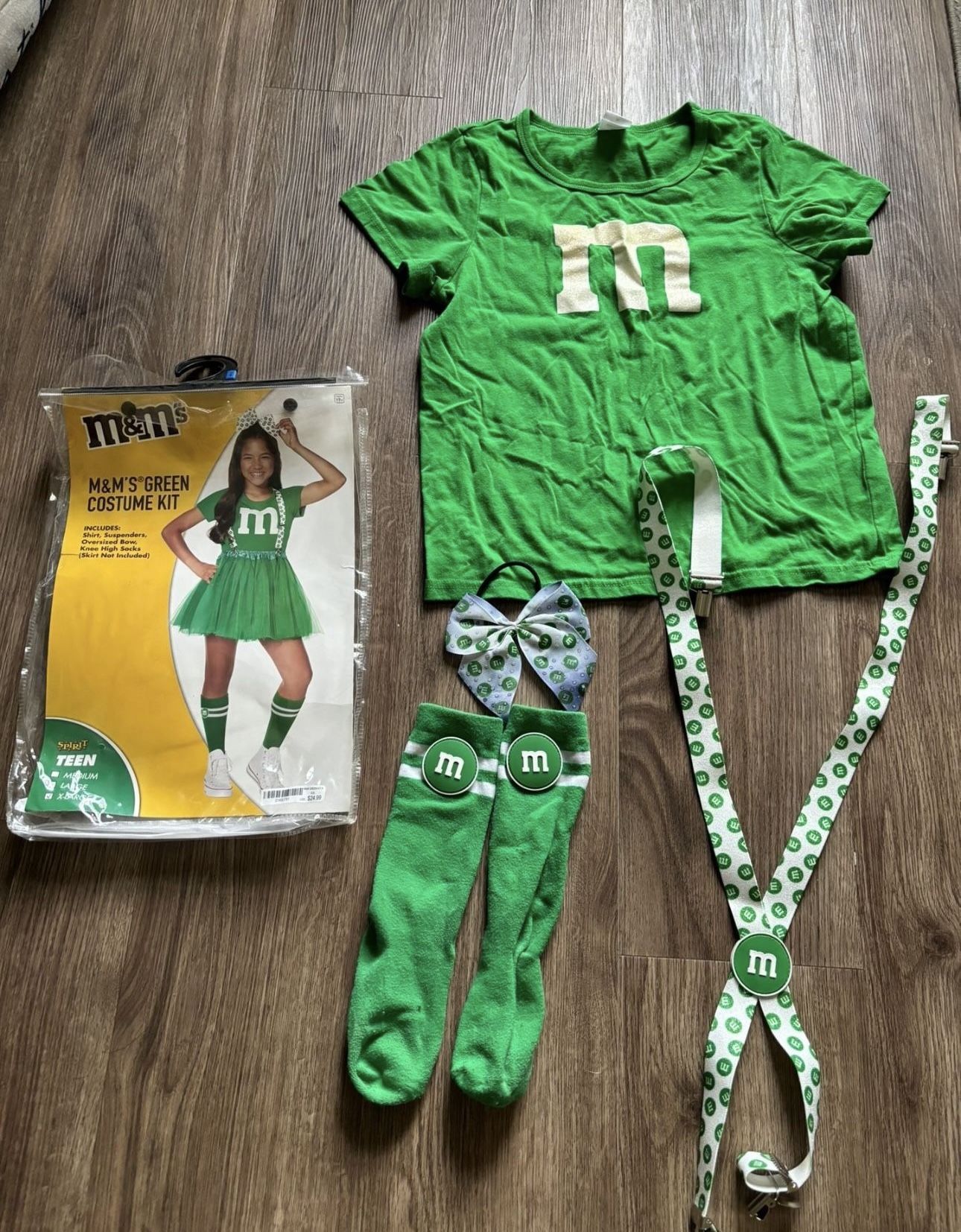 M&M Green Costume Kit For $ 8