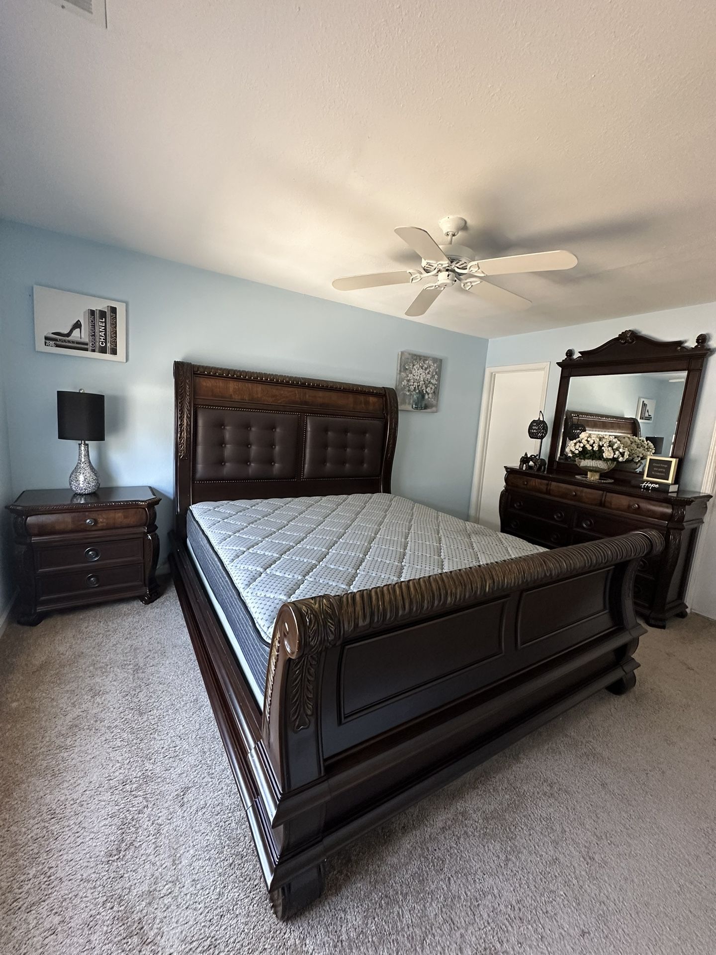 King Hardwood Bedroom Set