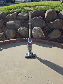 Bissell Symphony-Pet Steam Mop (w/vacuum function)