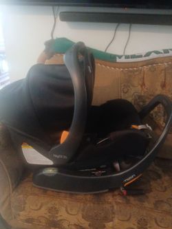 ChicCo Infant Seat