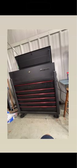 Snap-on Rolling Tool Chest Cabinet