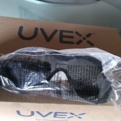 UVEX Safety Glasses 