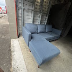 Sectional Couch-FREE DELIVERY 