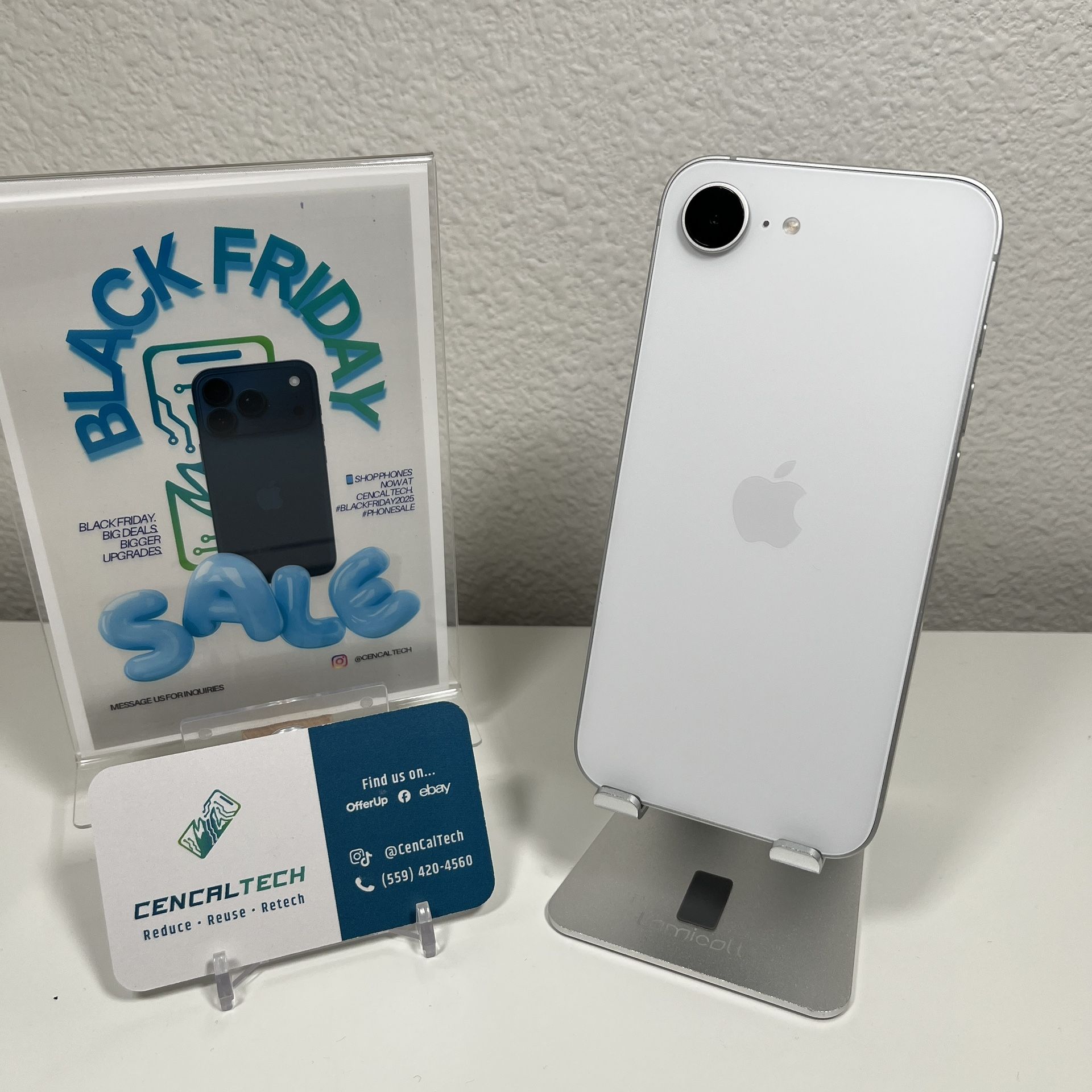 iPhone 16e 128gb Unlocked 100% 🔋 Health Excellent