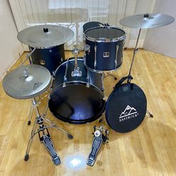   Yamaha Stage Custom Matte Black Complete Drum Set 22 14 16 14  new quiet cymbals pdp hihat & pedal $500 Cash In Ontario 91762. Pearl Export Snare