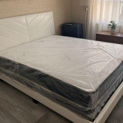 Queen Size Bed Frame Platform Bed Frame White With Mattress Free Boxspring 