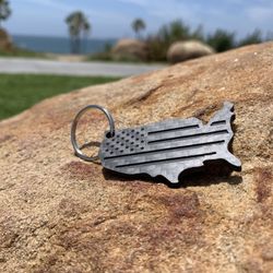 USA Shape Flag Keychain Carbon Fiber