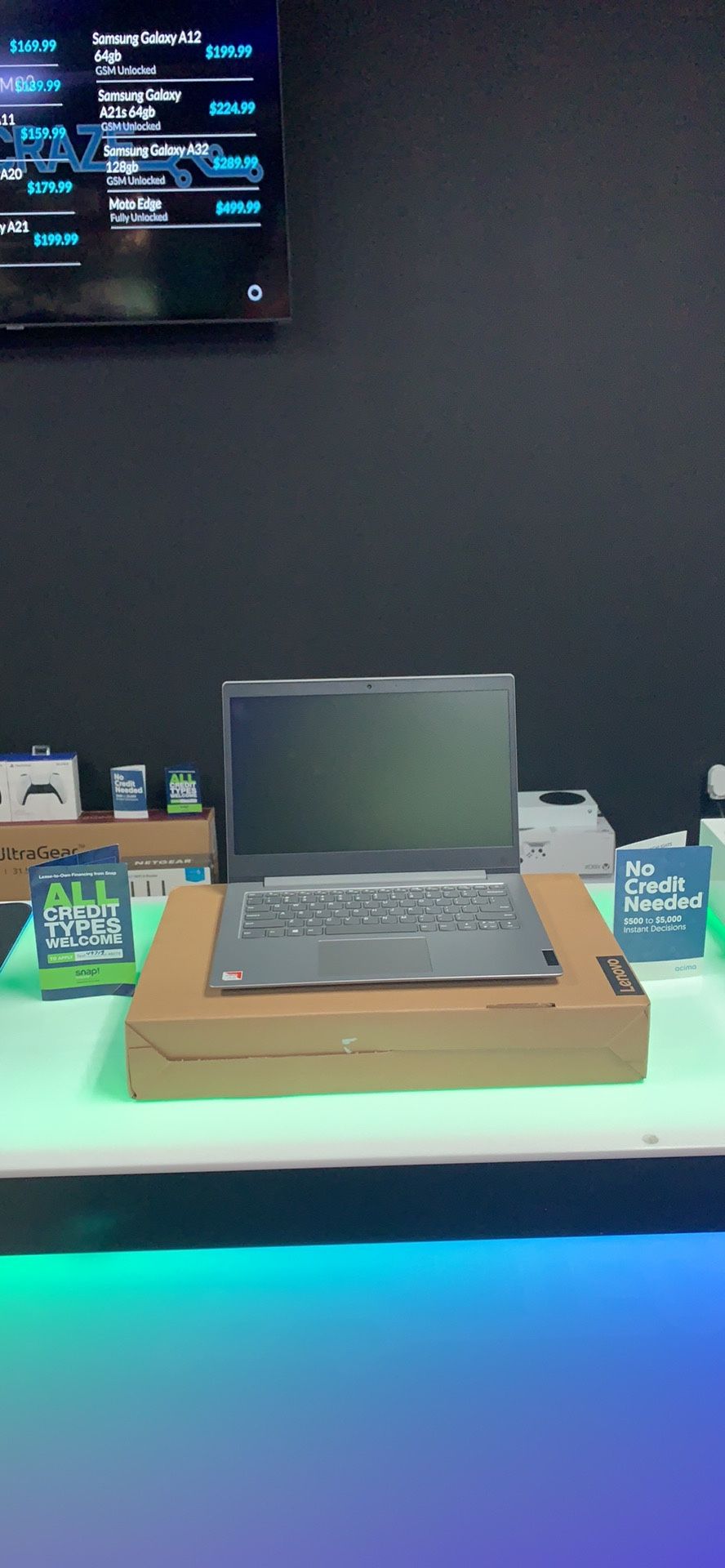 Lenovo IdeaPad Slim 64GB 4GB RAM AMD A6