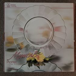 Anchor Hocking Scalloped Platter 