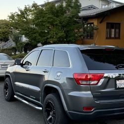 2012 Jeep Grand Cherokee Laredo
