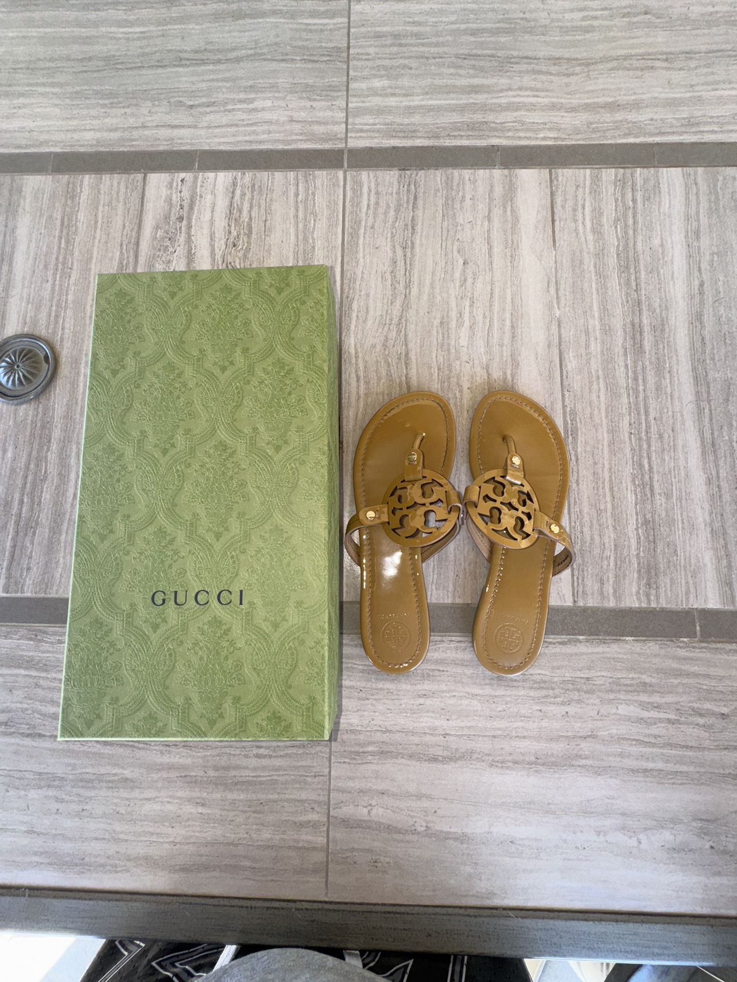 Miller Thong Sandal (Women) Tory Burch