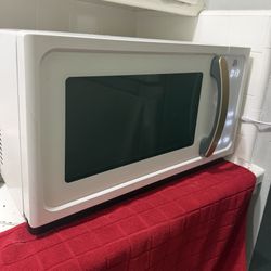 Beautiful Brand Microwave 