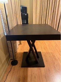 !!!!BEAUTIFUL TABLE!!!!!!