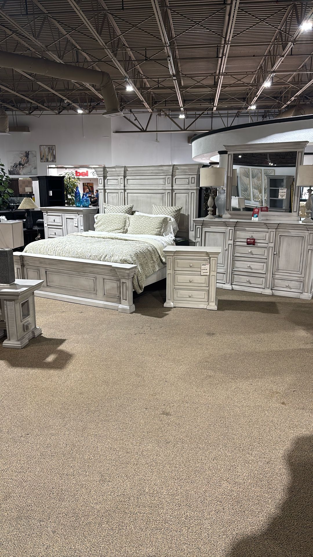 Bedroom set