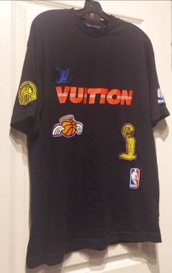 MEN'S LV PARIS UNIQUE DESIGN T-SHIRT ( SIZE XLARGE  )