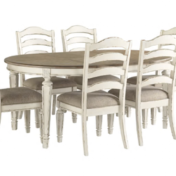 Ashley Furniture Realyn Extendable Dining Table & 6 Chairs