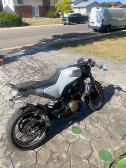 2023 husq vitpilen 401