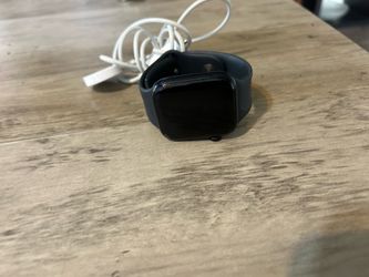 Apple Watch SE gen 2 with case