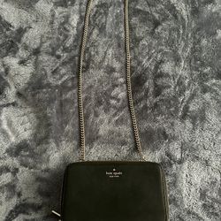 Kate Spade - Black Pebbled Leather Gold Chain Shoulder Bag