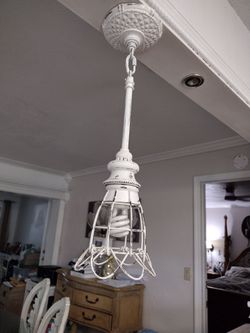 Pendant lights