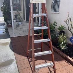 Excellent condition, 6 feet and more sizes available fiberglass ladders