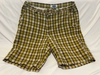 Old Navy Men's Bermuda Shorts Size 32 Yellow/Green Plaid
