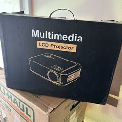 Gudee LCD Projector 