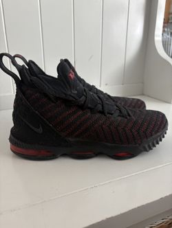 Y5 LeBron 16’s 