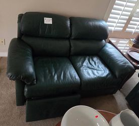 Loveseats/Table - 2 electric recliners