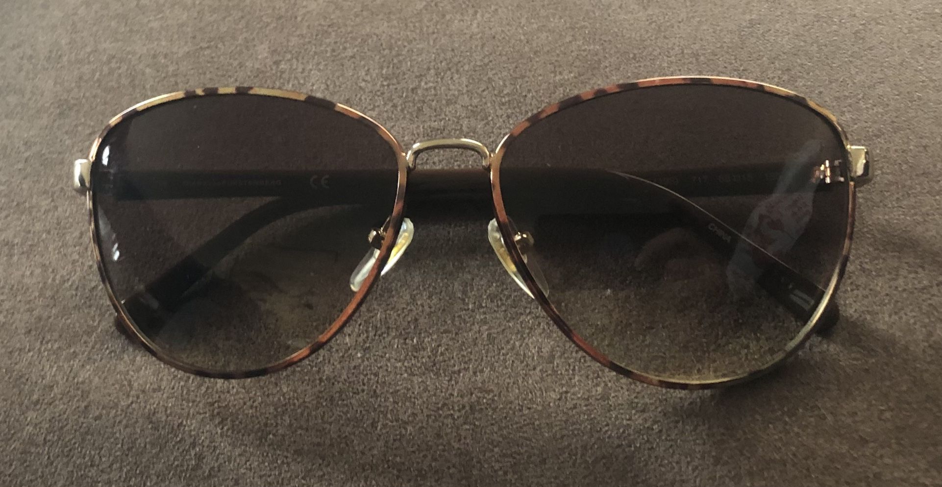 NWT Authentic Diane Von Furstenberg Sunglasses 58-14-135-DVF119S-No Case